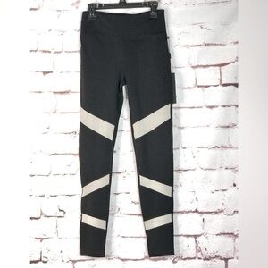 DONNA KARAN Active Activewear Leggings black with tan mesh panel Size XS NWT